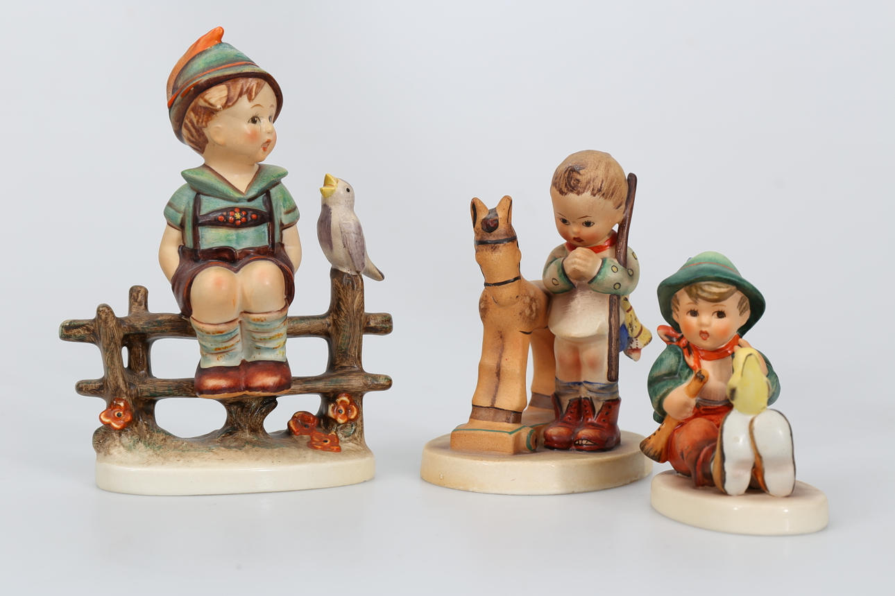 FIGURINER, porslin, 3 stycken, Hummel.