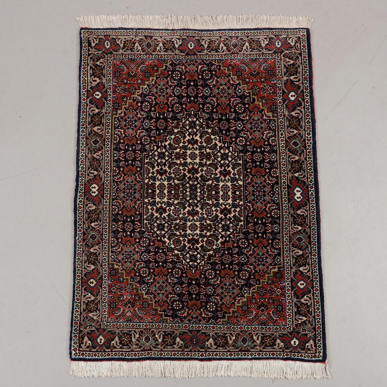 CARPET, oriental, 103x72 cm.