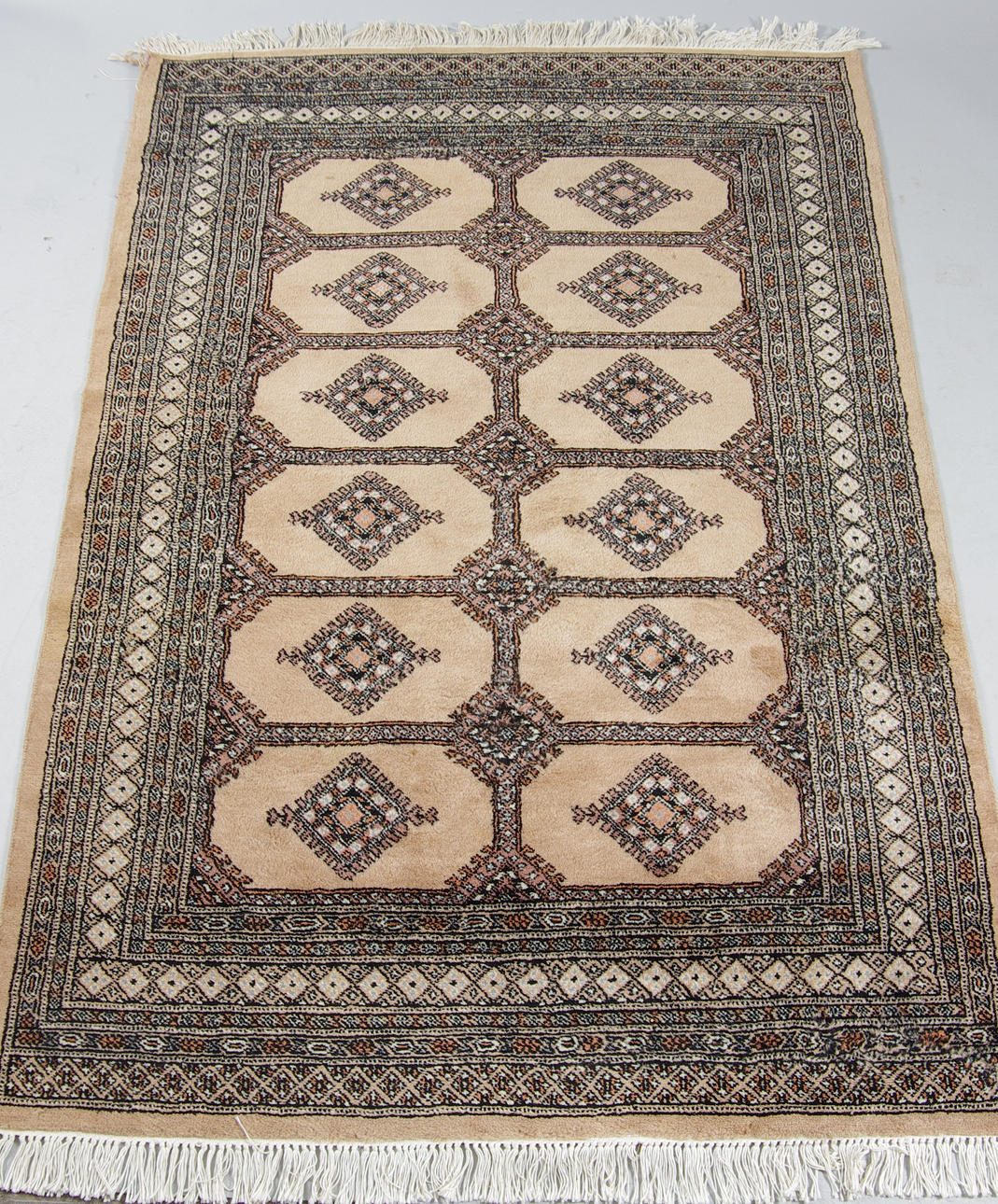 MATTA, orientalisk, Pakistan, 200 x 138 cm.