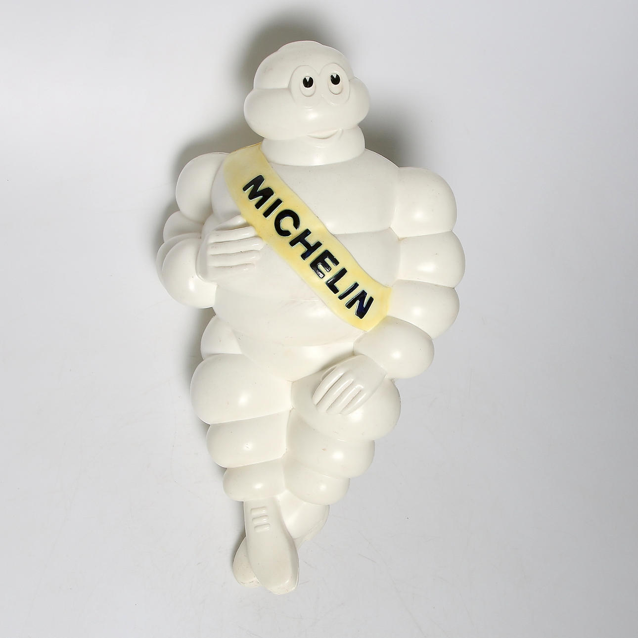MICHELINGUBBE, plast. 1966.