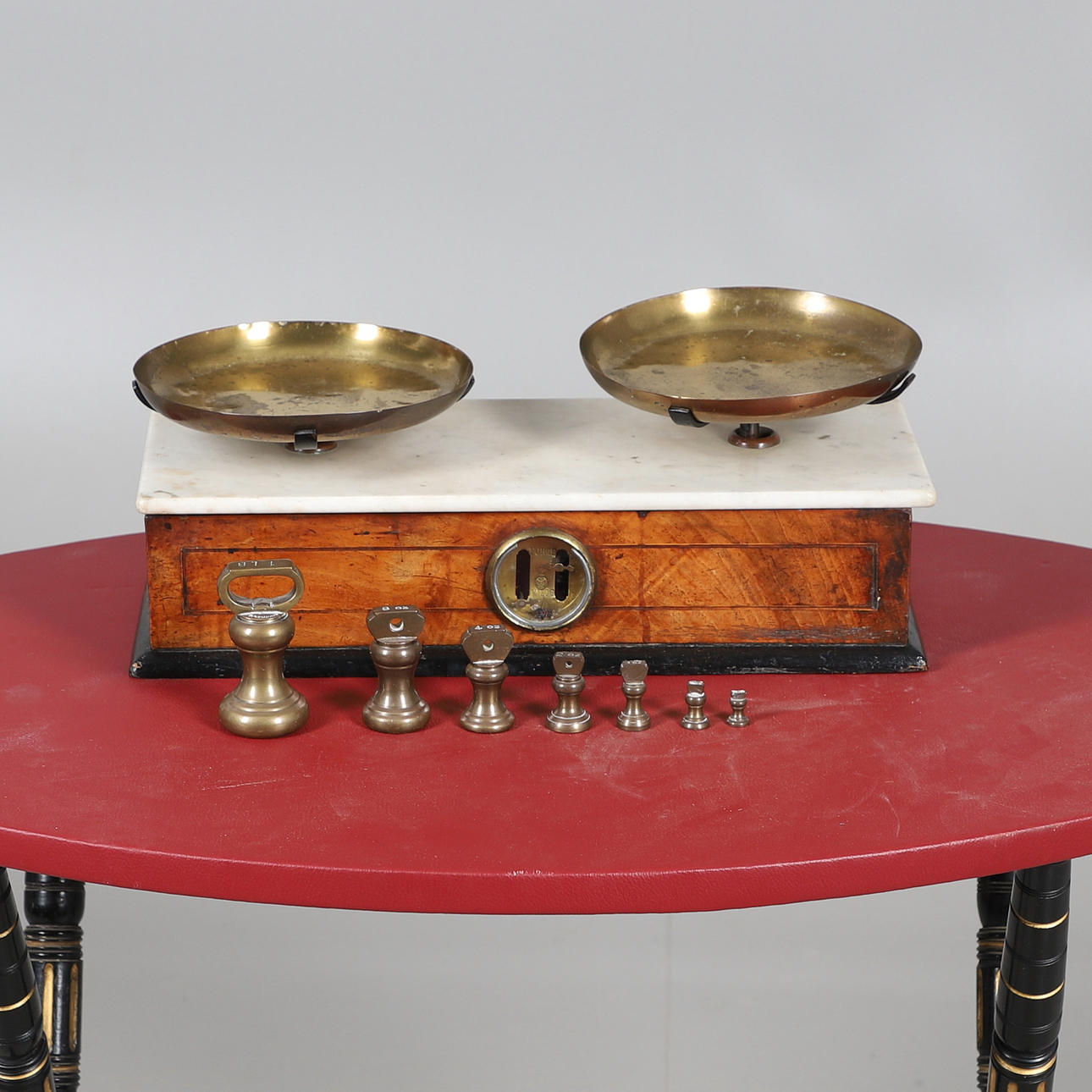 PUNNITUSVAAKA, MARMORINEN, 1800-LUKU.