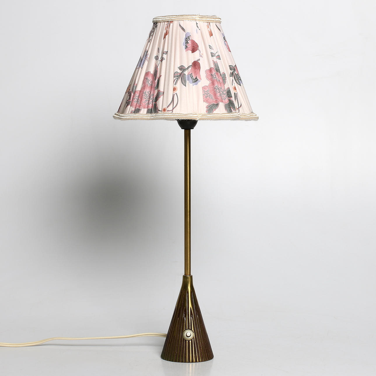 BORDSLAMPA, mässing, 1950/60-tal.