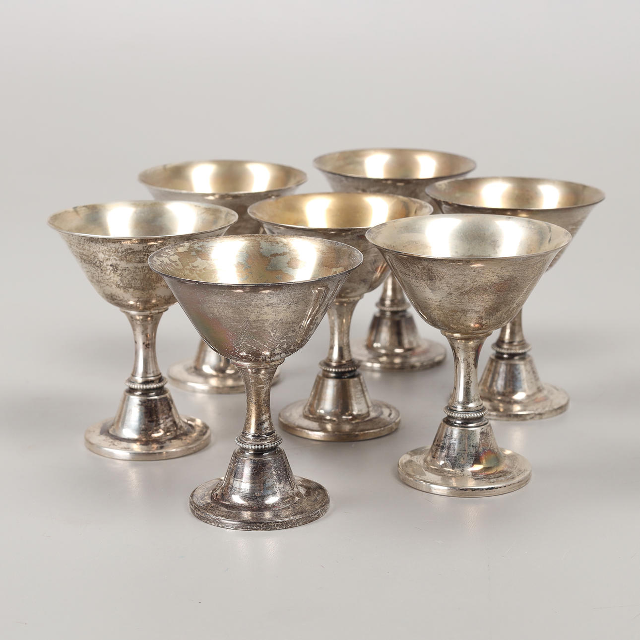 COCKTAIL CUPS, 7 pcs, silver, total weight 397 grams.