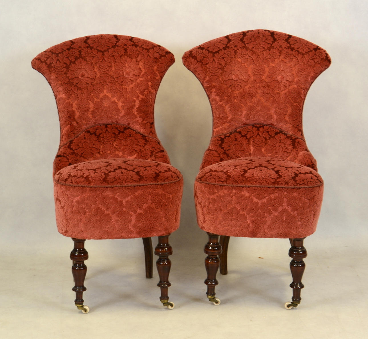 EMMAFÅTÖLJER, 1 par.