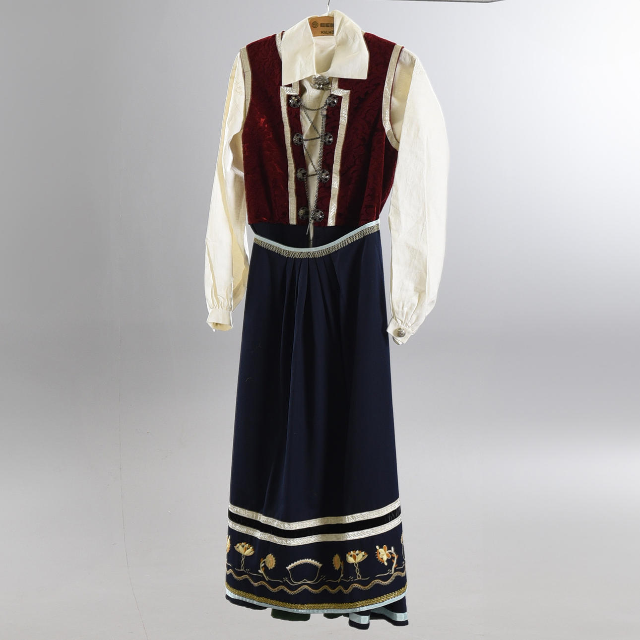 FOLKDRÄKT, Östra Göinge härad, Skåne.