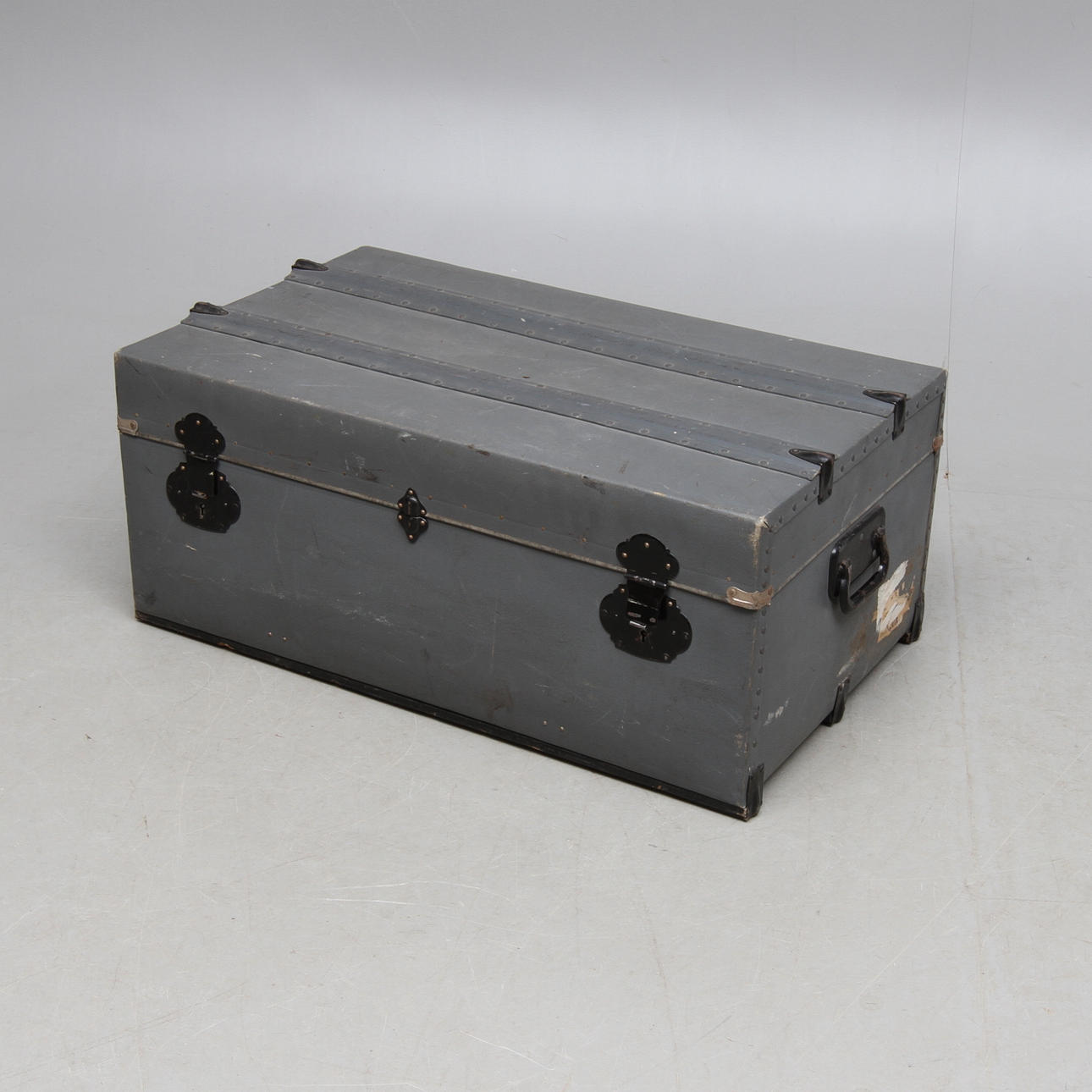 KOFFERT, 1900-talets första hälft.