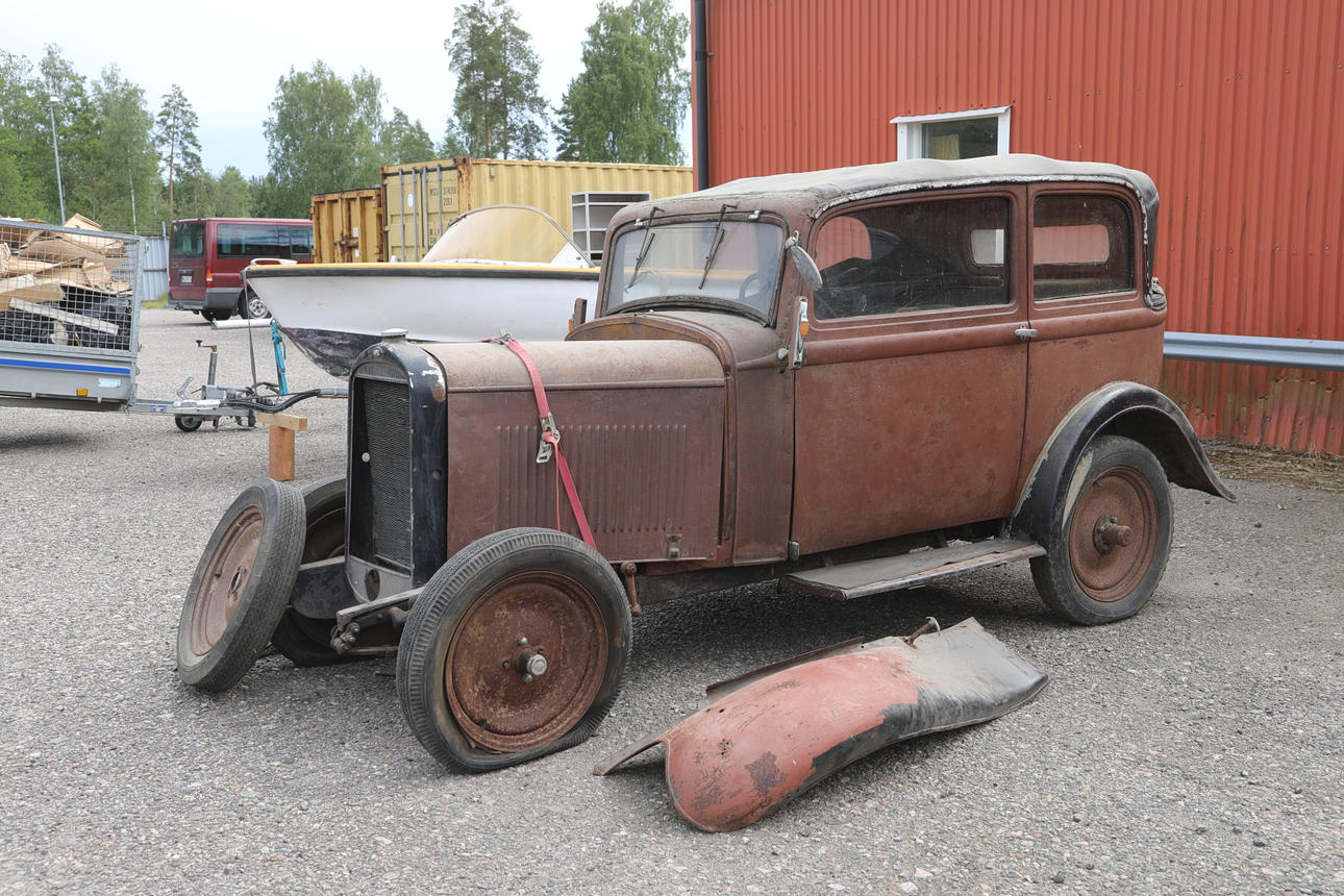 VINTAGE CAR, Opel, 1934, renovation object, convertible.