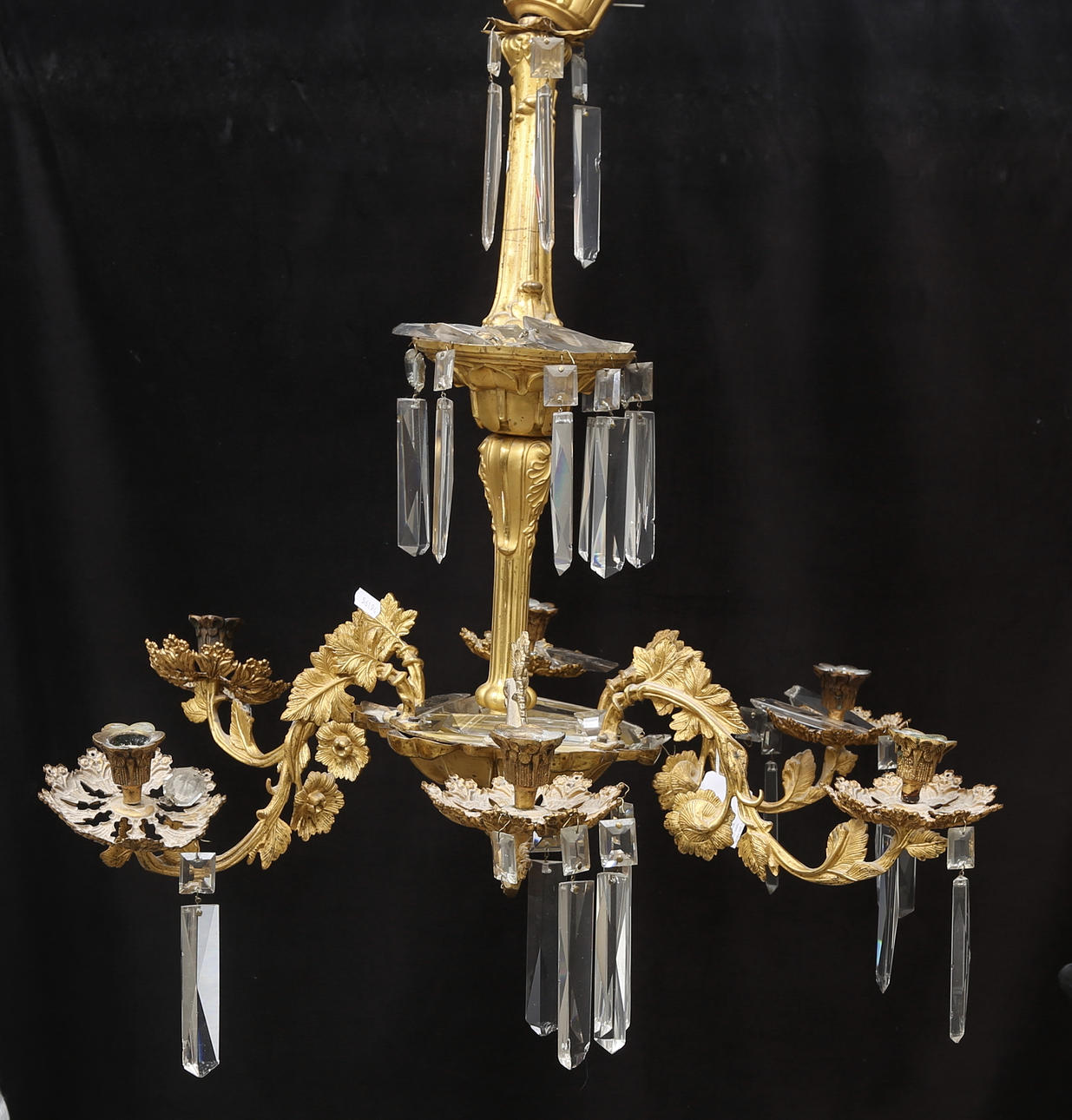 LJUSKRONA, oskariansk, 1800-talets andra hälft, höjd ca. 57 cm.