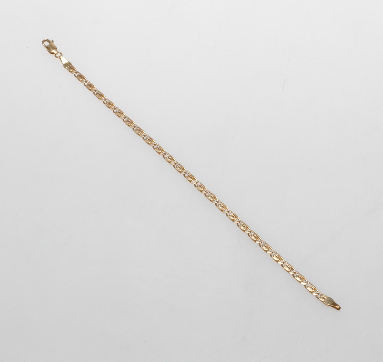 ARMBAND, 14k guld, vikt ca 4,4 gr.