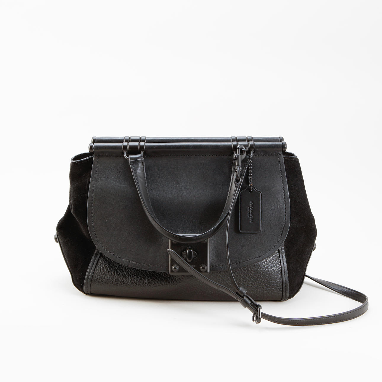 BAG, Coach, Made in Vietnam.