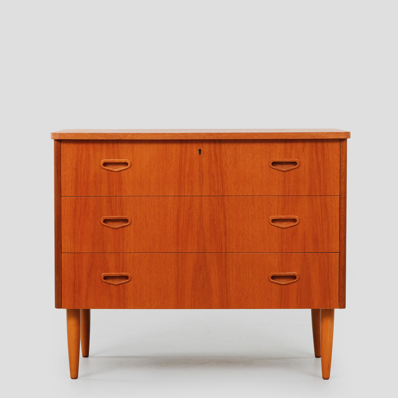 BYRÅ, teak, 1950/60-tal.