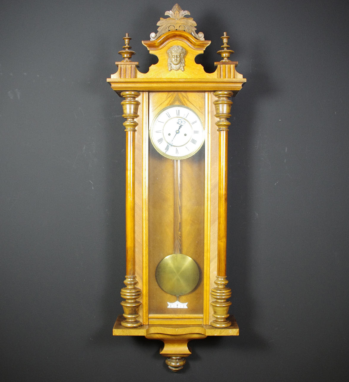 LODREGULATOR, Gustav Becker, mahogny, nyrenässans.