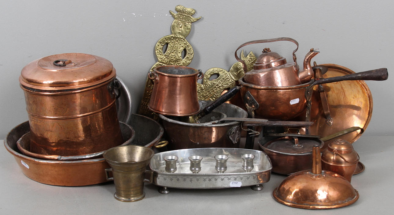 KOPPAR, TENN och MÄSSINGSFÖREMÅL, 1800-1900-tal.