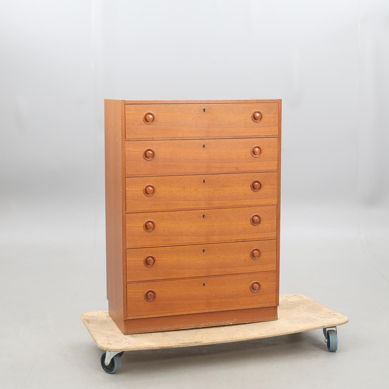 BYRÅ, teak, 1960-tal.