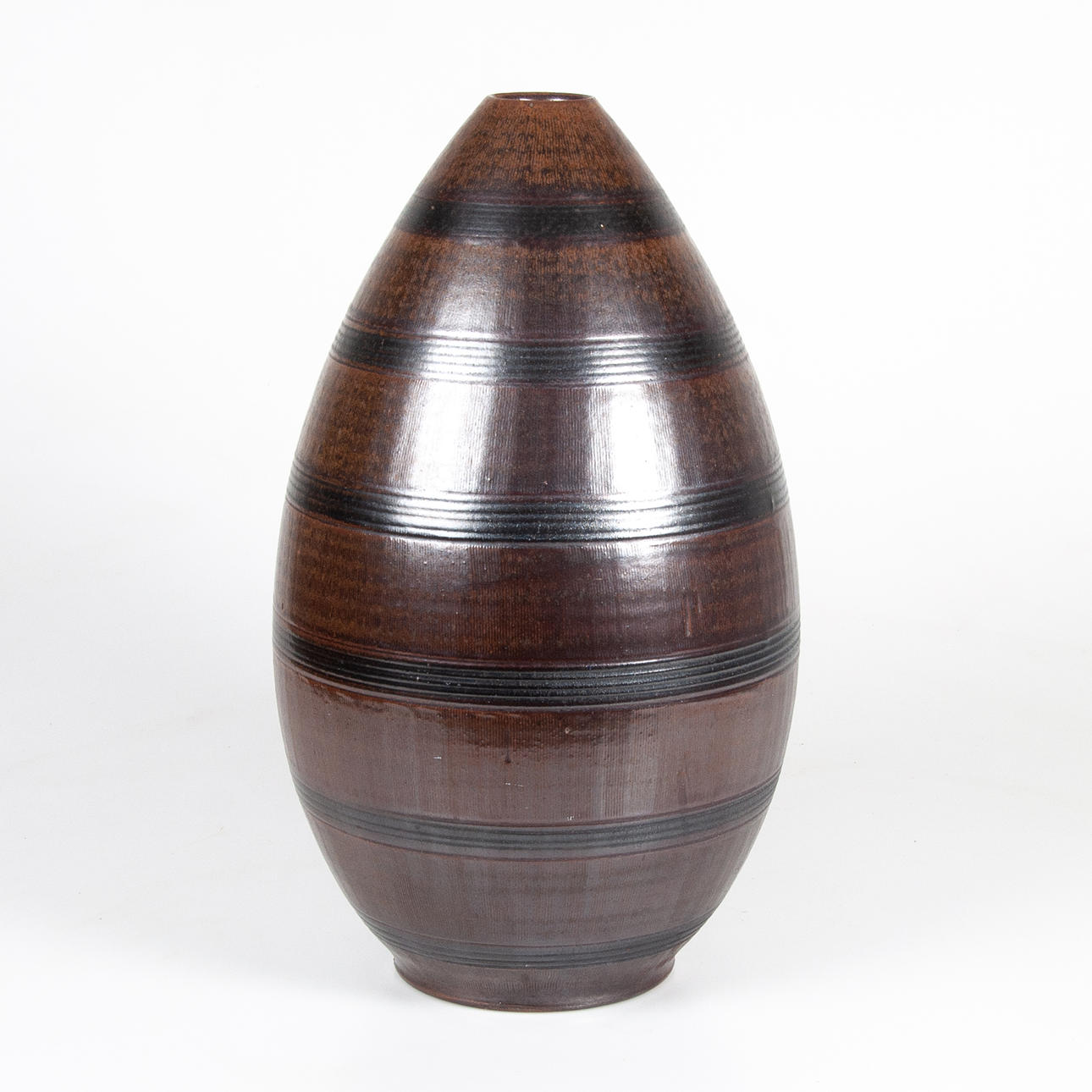 ARTHUR ANDERSSON. A wallåkra floor vase, salt glazed stoneware, signed AWA.