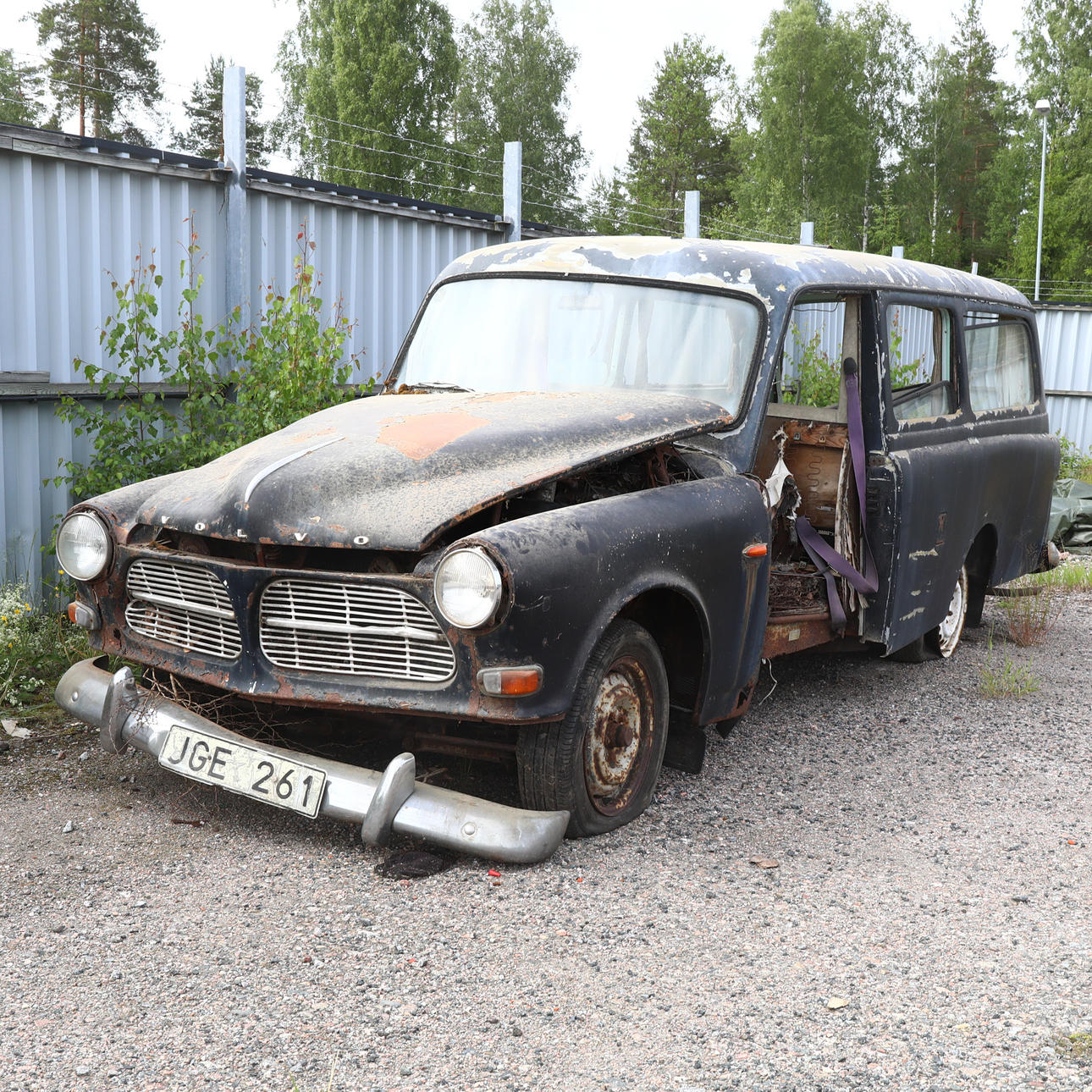 VOLVO AMAZON, Transporte sanitario P 211 -63.