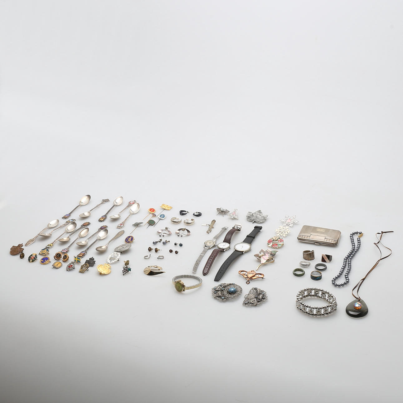 BIJOUTERIER, 1900-tal.