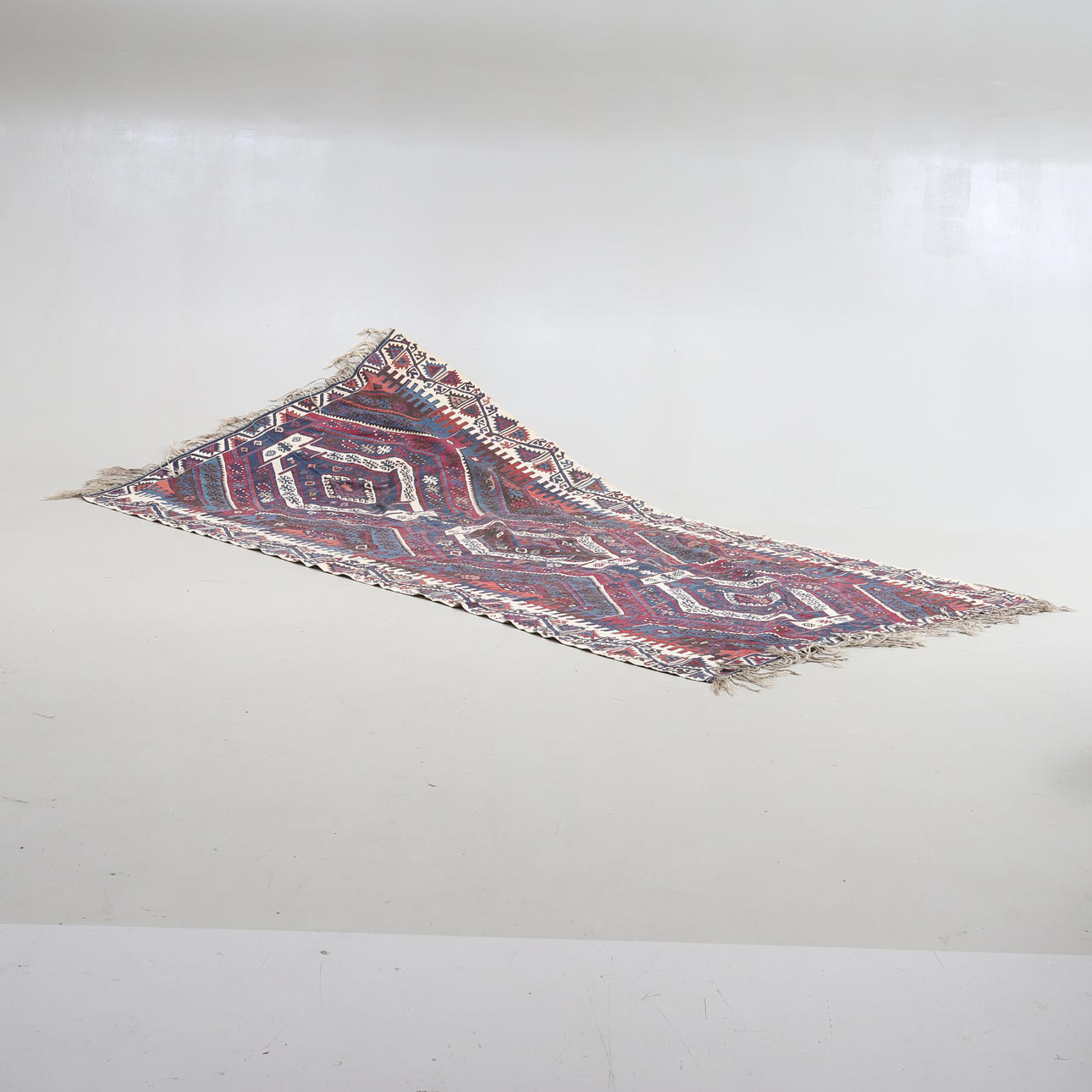 A CARPET, Kelim, 307 x 160.