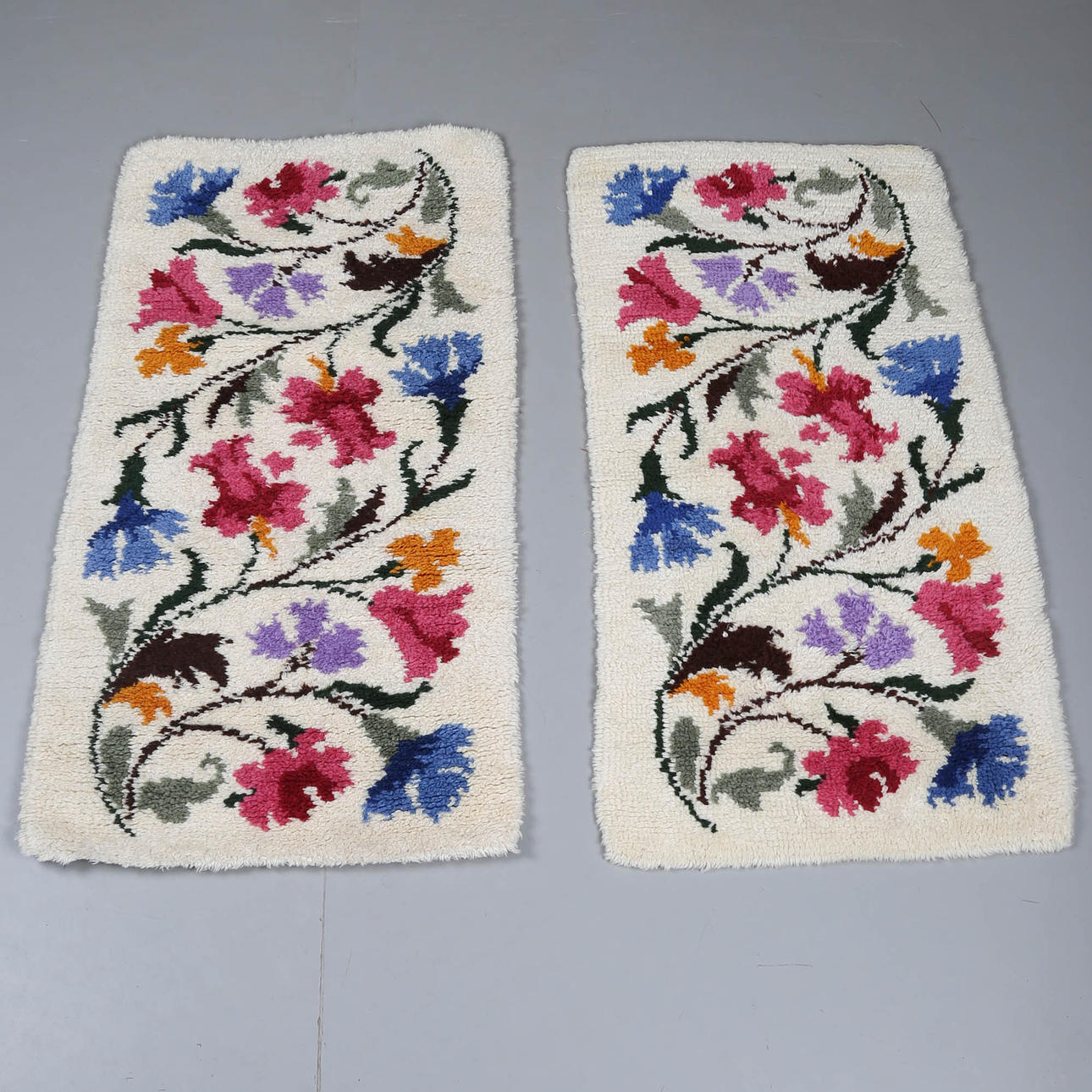 HANDGJORDA MATTOR, RYA, 2 ST.