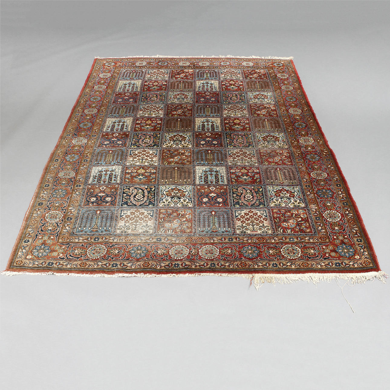 ORIENTALISK MATTA, 290 x 194 cm.