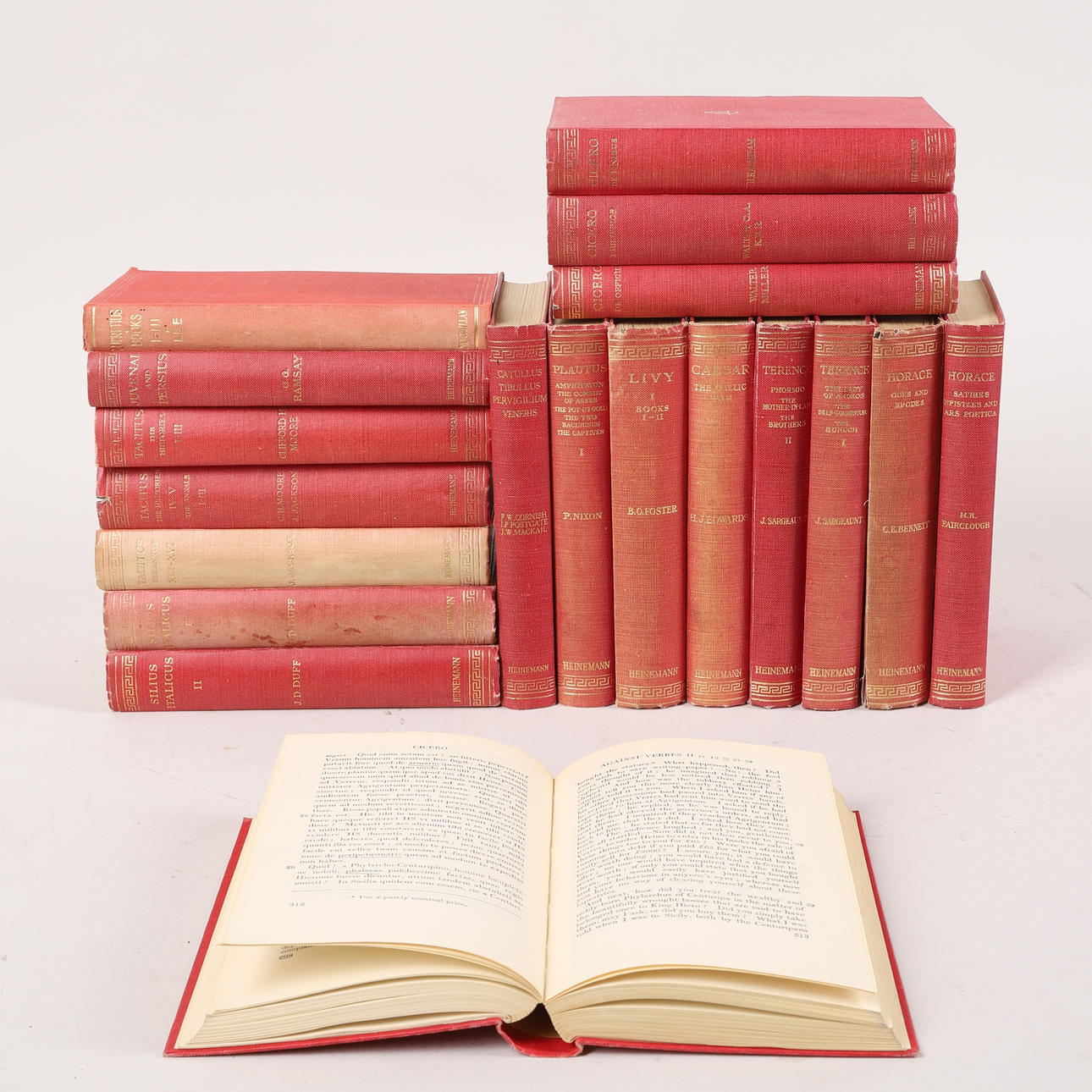 A set of 19 books, The Loeb classical library, mid 20th century