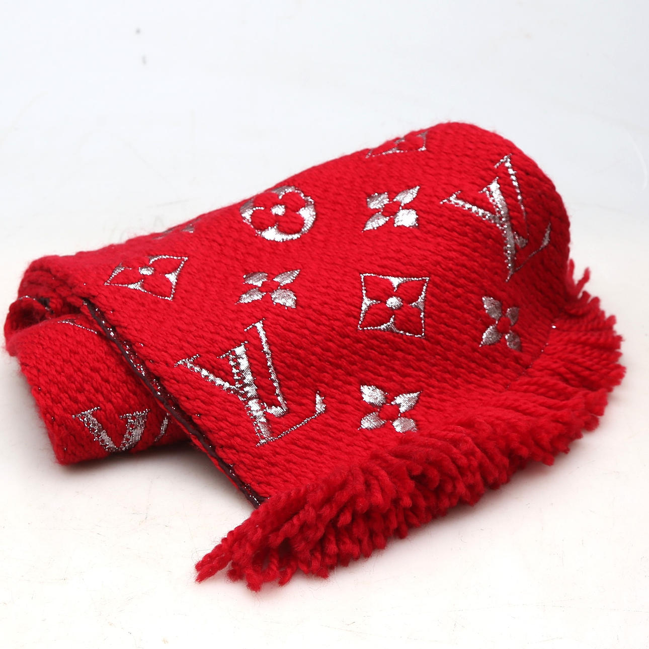 LOUIS VUITTON. Halsduk.