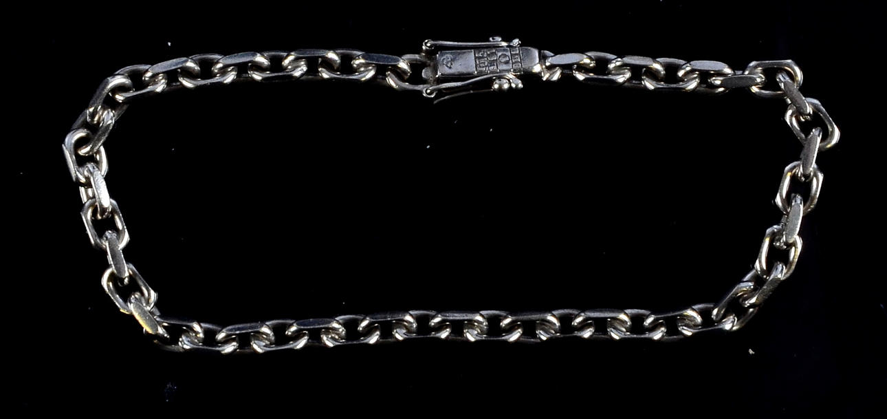 ARMLÄNK, 18K vitguld.