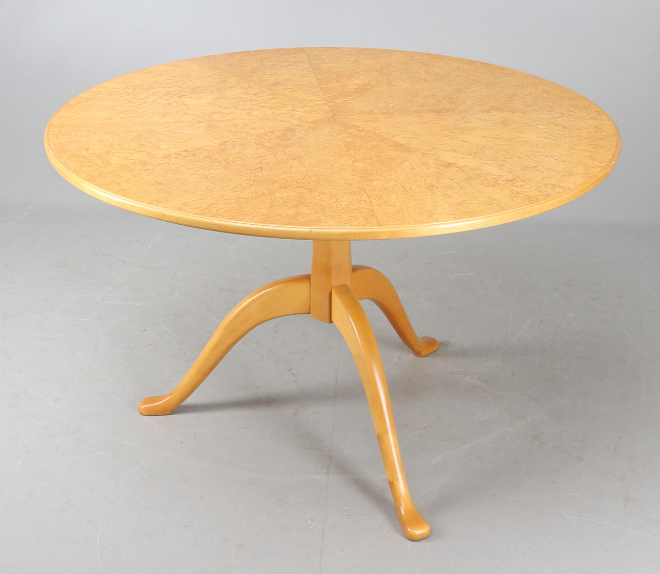 PELARBORD, masurbjörk, Carl Malmsten.