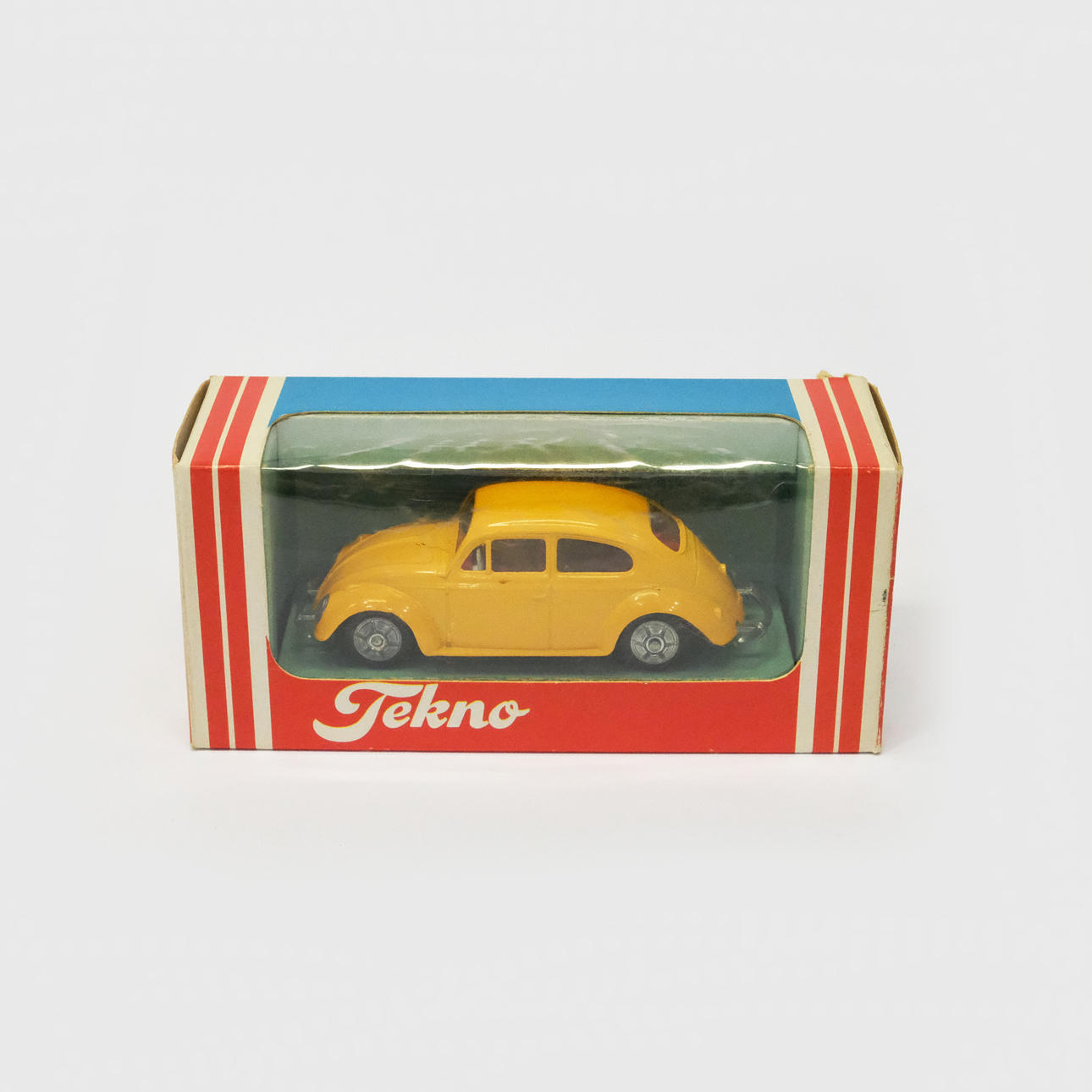 TECHNO. MODEL CAR, 819, VOLKSWAGEN “BUBBLE”.