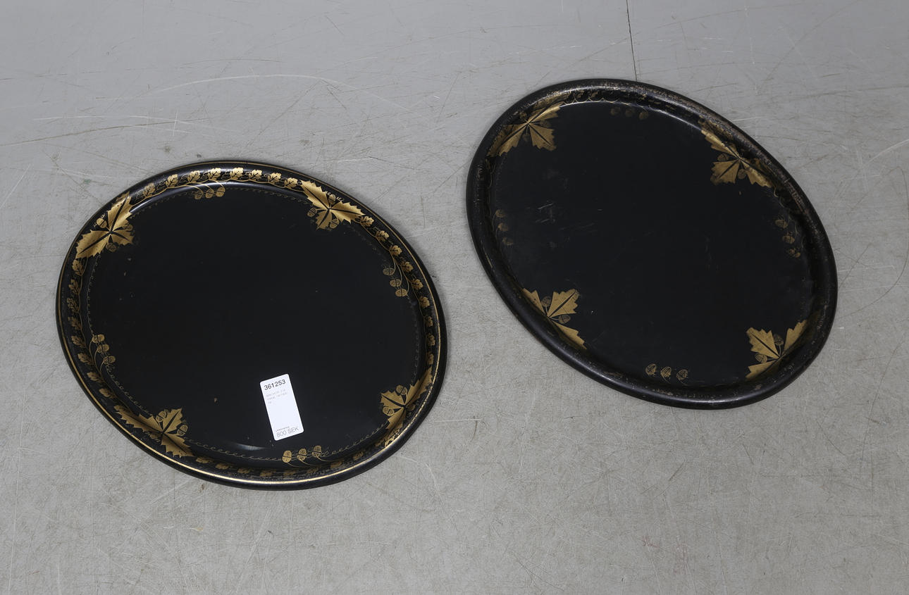 BRICKOR, 2 st. metall, 18/1900-tal.