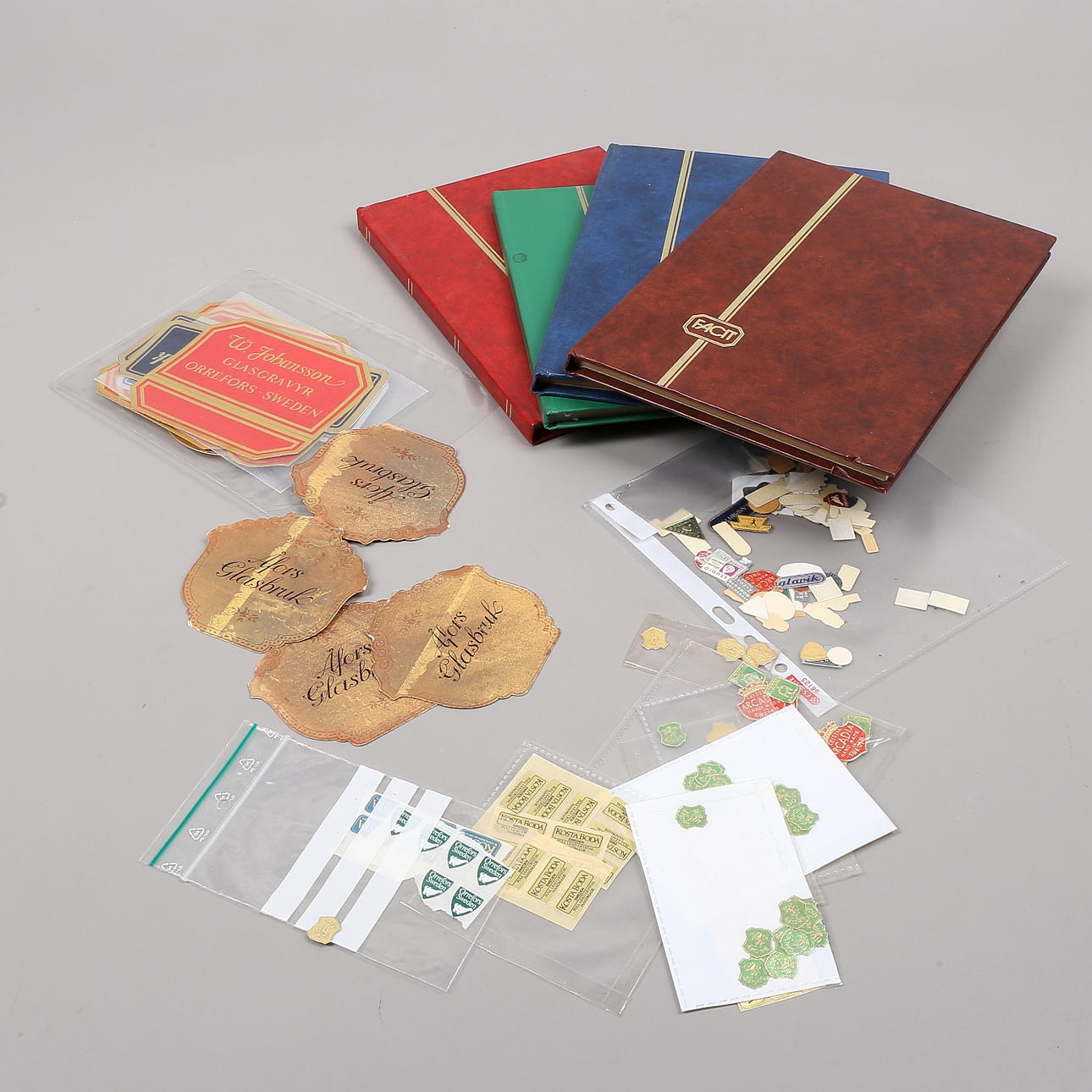 GLASETIKETTEN, Sammlung, 20. Jahrhundert.