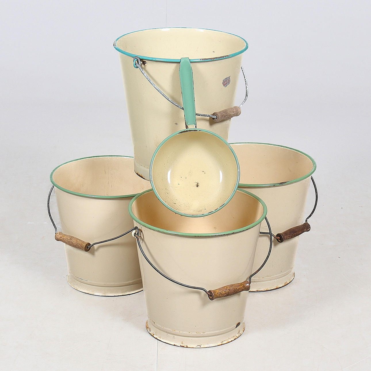 HINKAR, 4 st, SKOPA, emaljerad metall, Kockums.