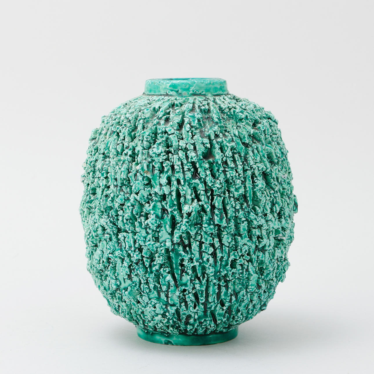 GUNNAR NYLUND. A chamotte vase, chamotte, chamotte stoneware, Rörstrand.