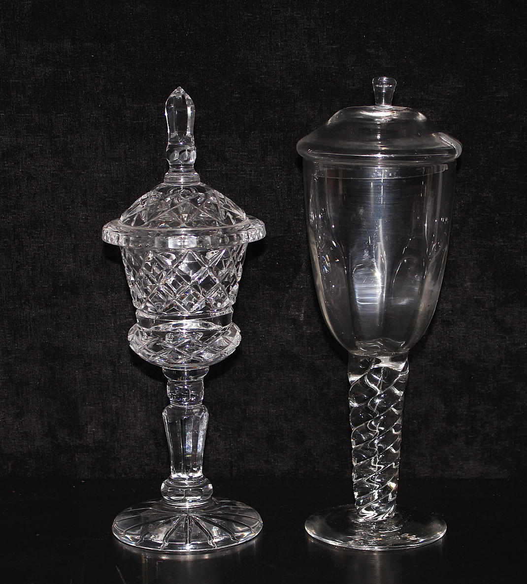 LOCKSKÅLAR, 2 st, glas.