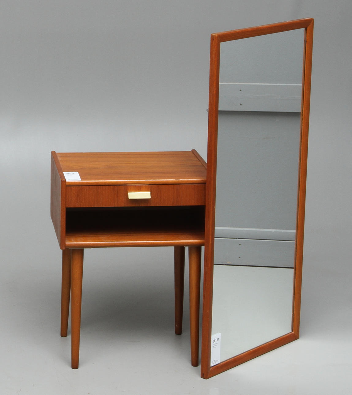 HALLMÖBEL, med spegel, 1960-tal.