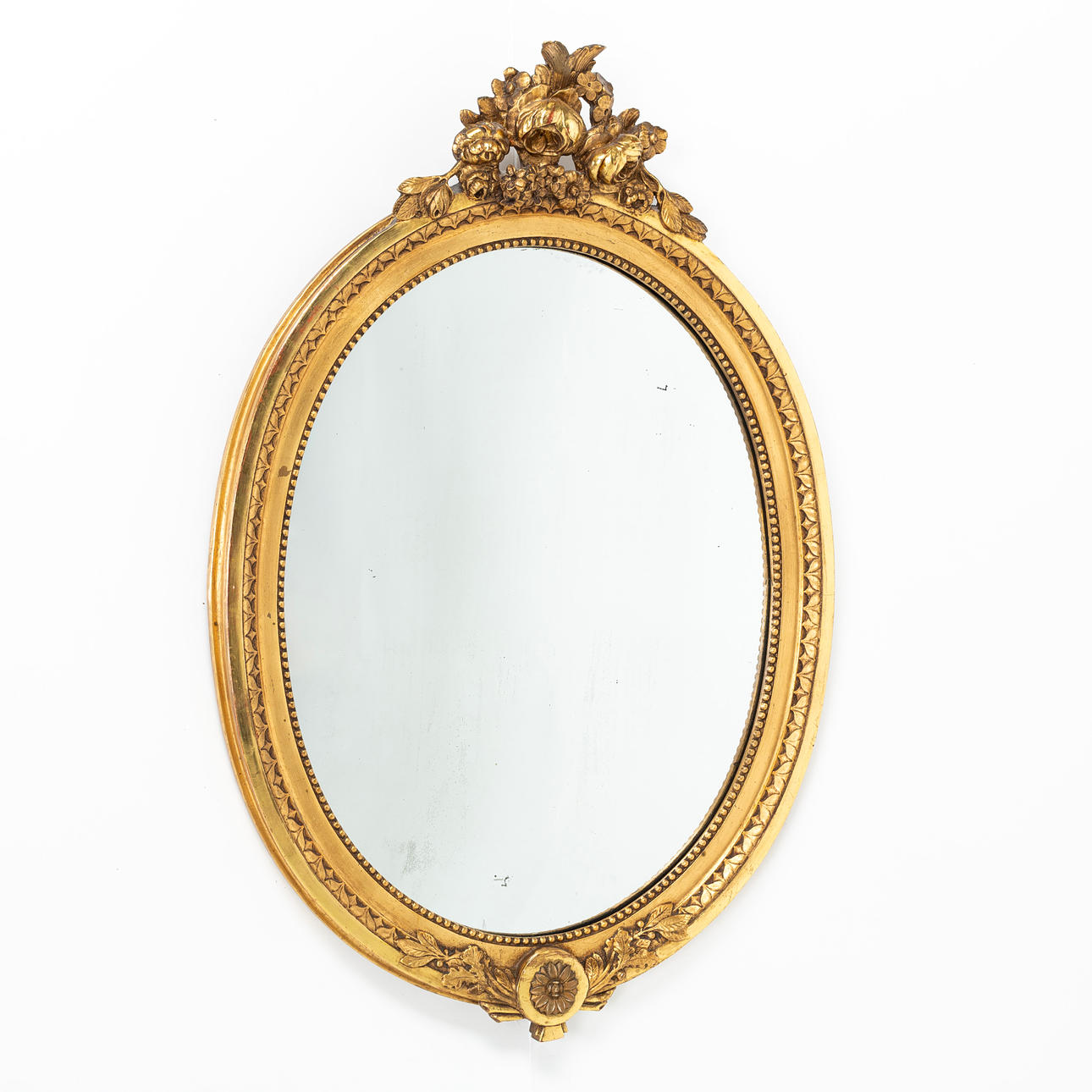 KUSTAVILAINEN, kullattu peili.