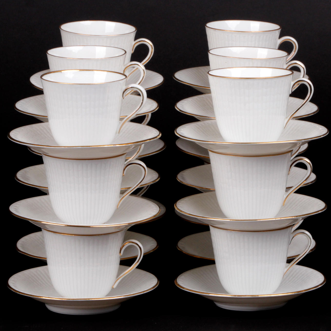 MOCCASERVIS, 36 delar, porslin, Nationalservisen, Louise Adelborg, Rörstrand.