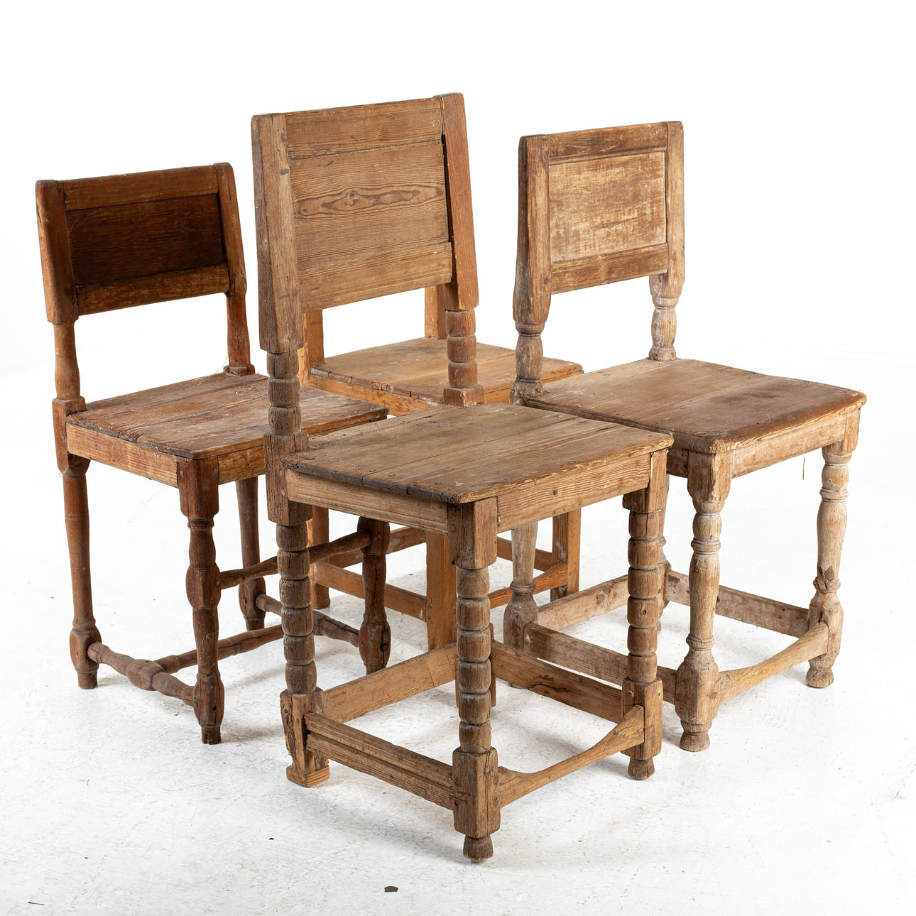 STOLAR, 4 st, Allmoge b.la 1800 - tal.