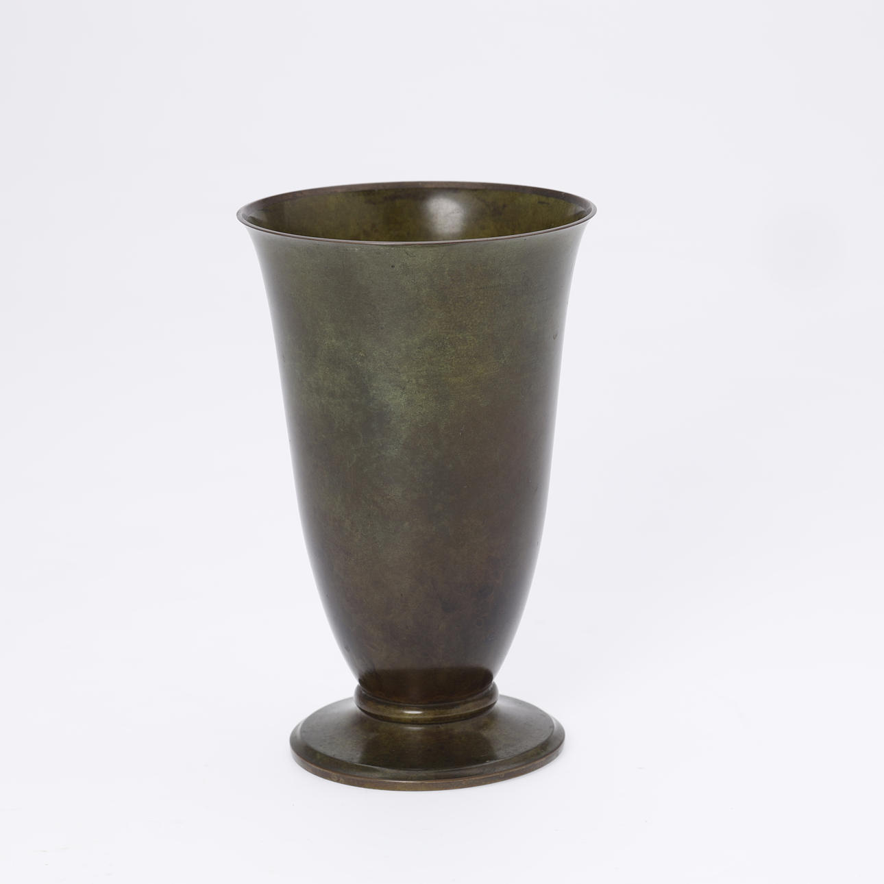 Vas, grönpatinerad brons, äkta eldfast brons, Danmark, 1930/40-tal.