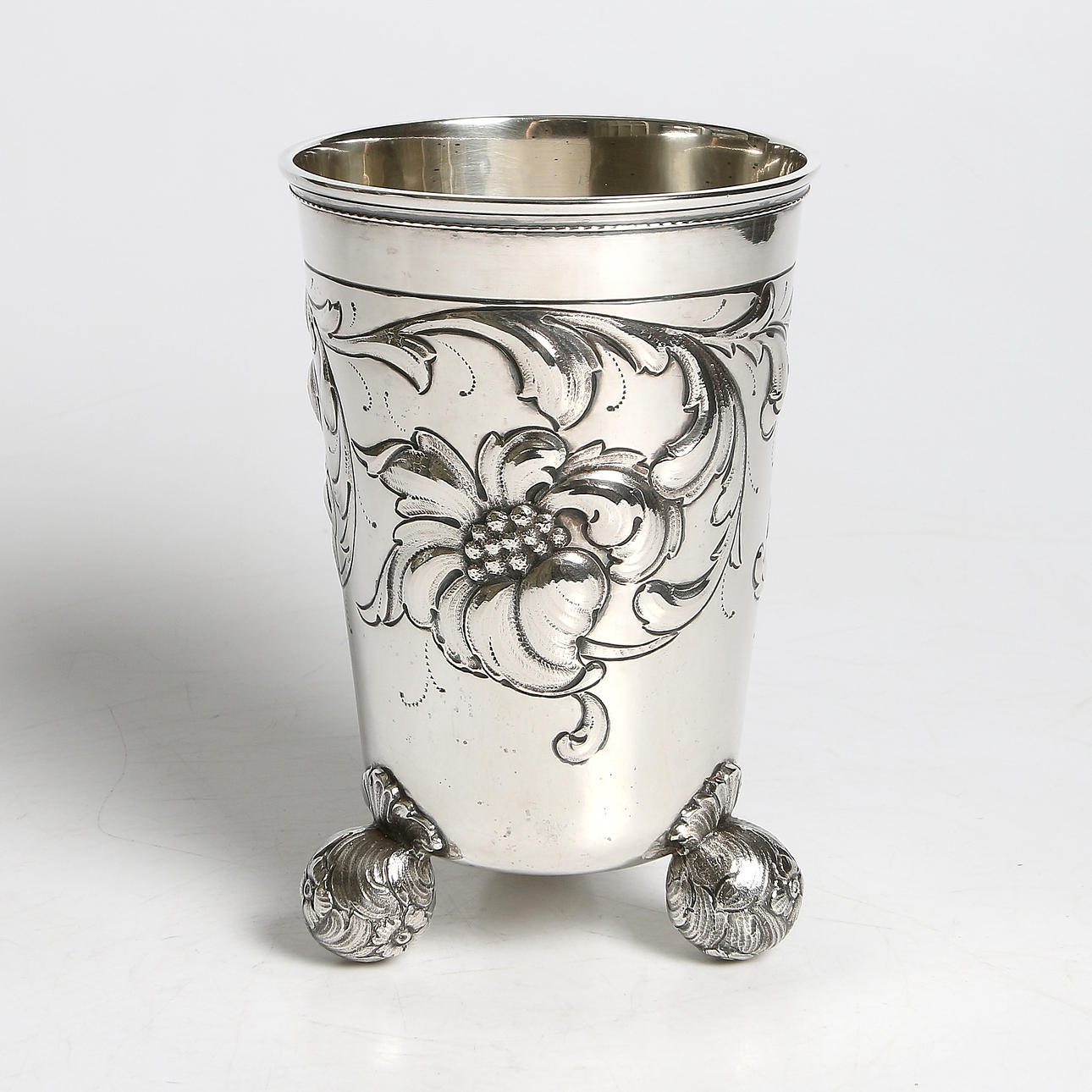 POKAL, silver, C.G. Hallberg, Stockholm, 1945. Vikt 524 gram.