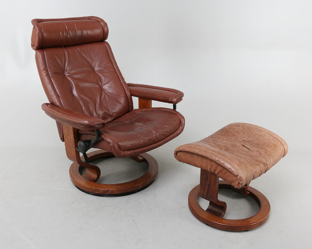 VILSTOL, ställbar 1900-tal, med fotpall.