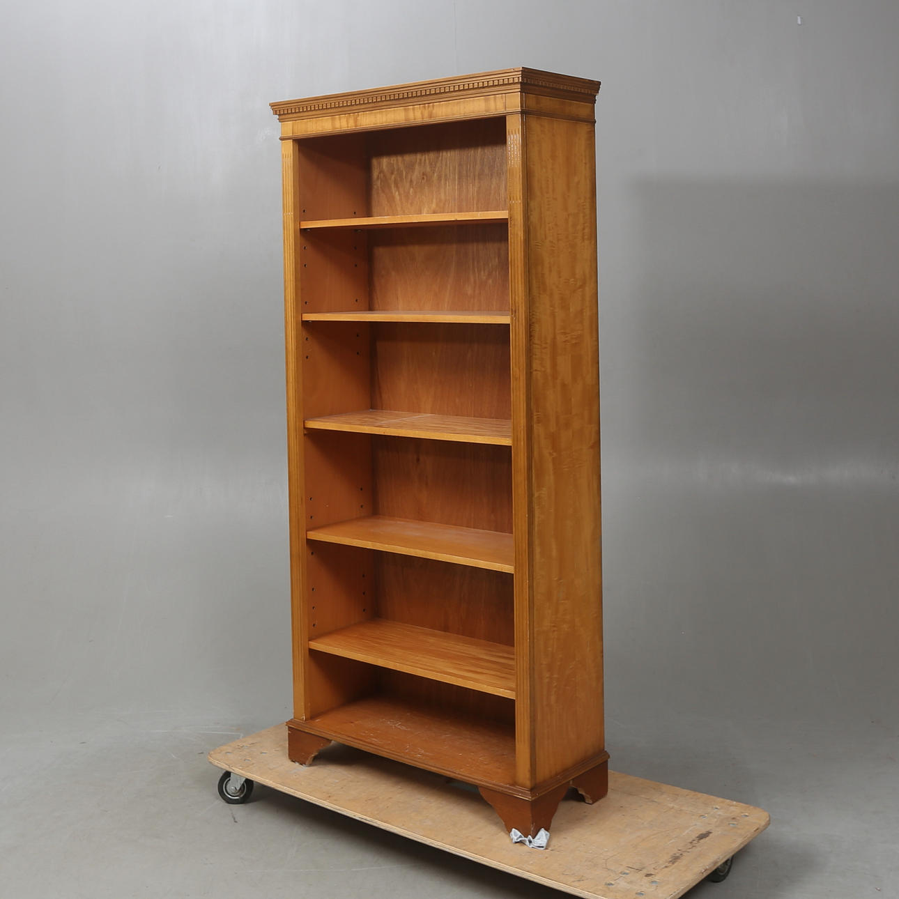 REOL, engelsk stil, 20. århundrede.