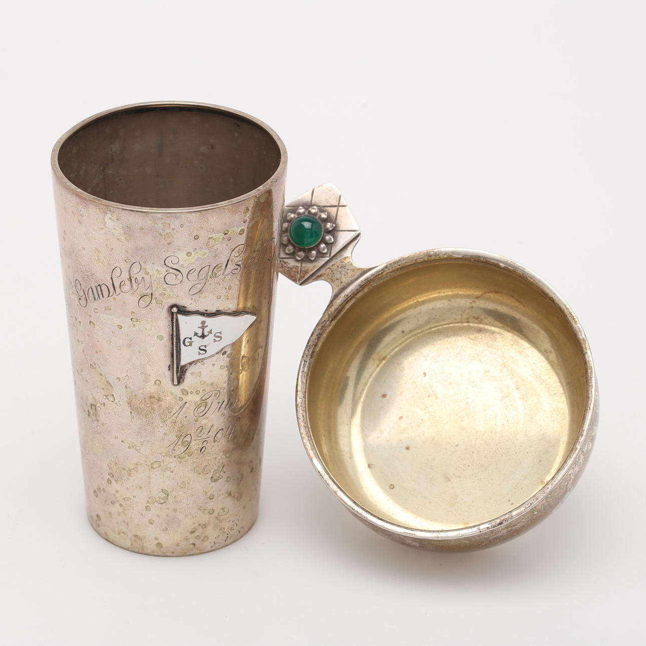 POKAL samt KÅSA, silver, 189 gram.