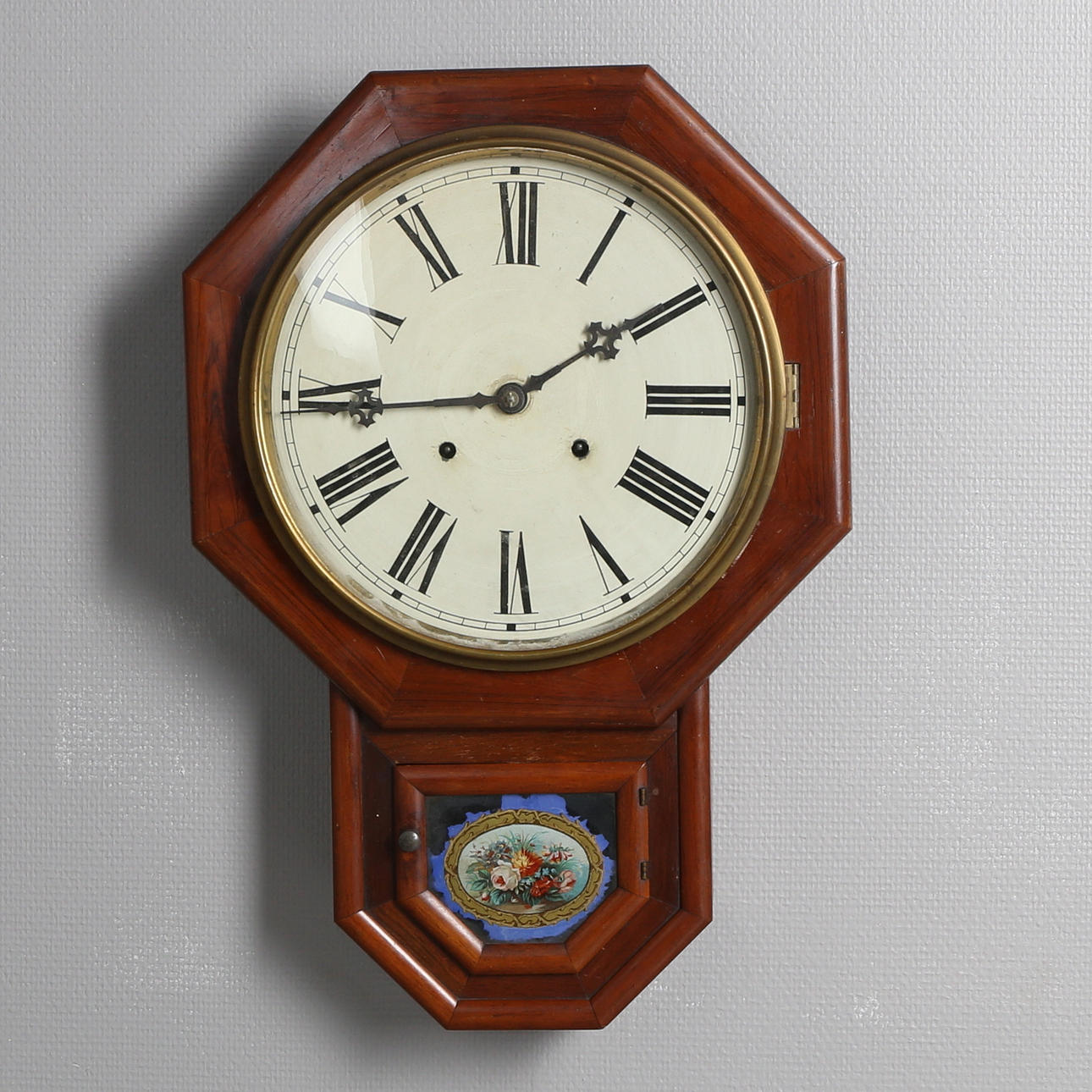 VÄGGUR, Waterbury Clock Co. 1900-tal.