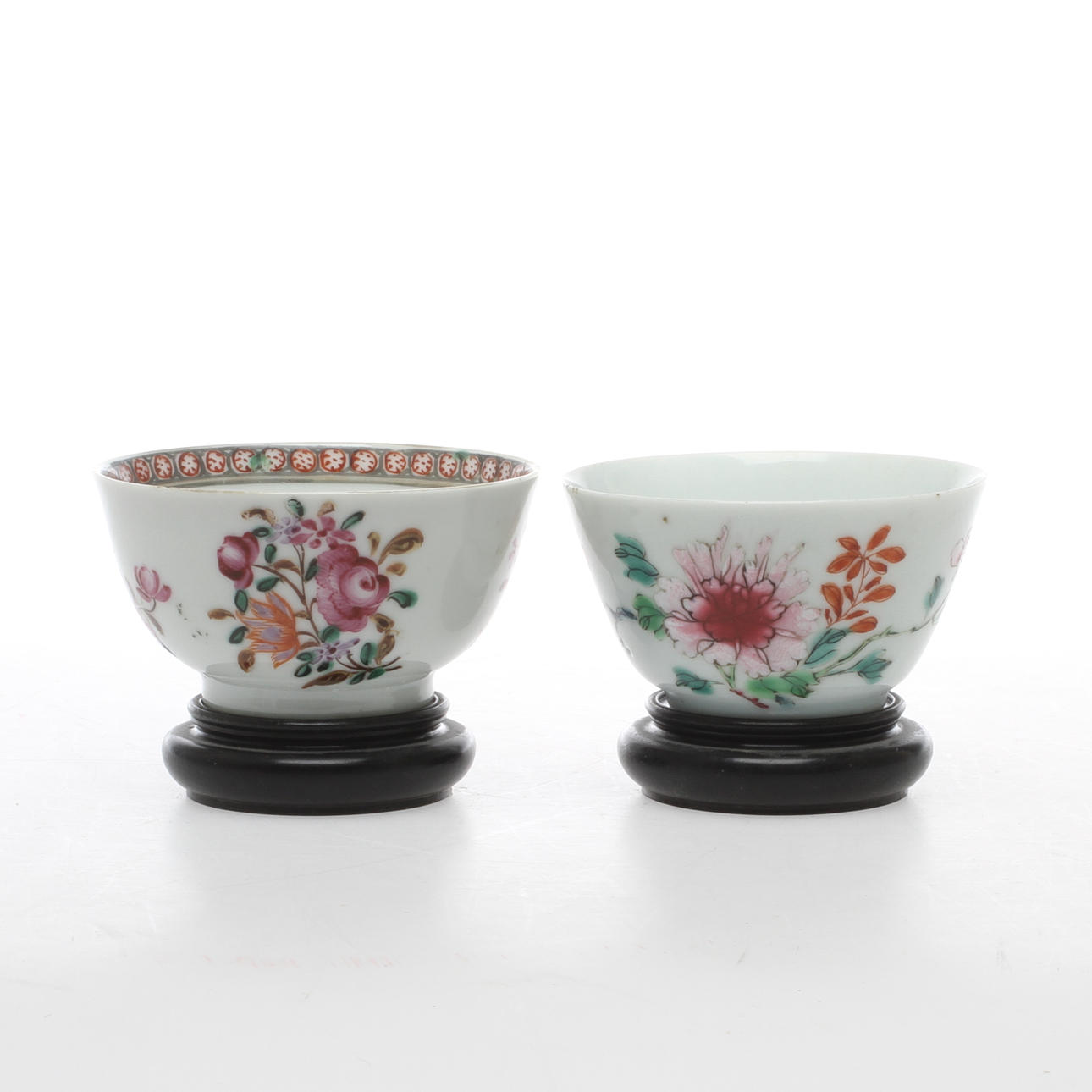 VINKOPPAR, 2 st, porslin, Kina.