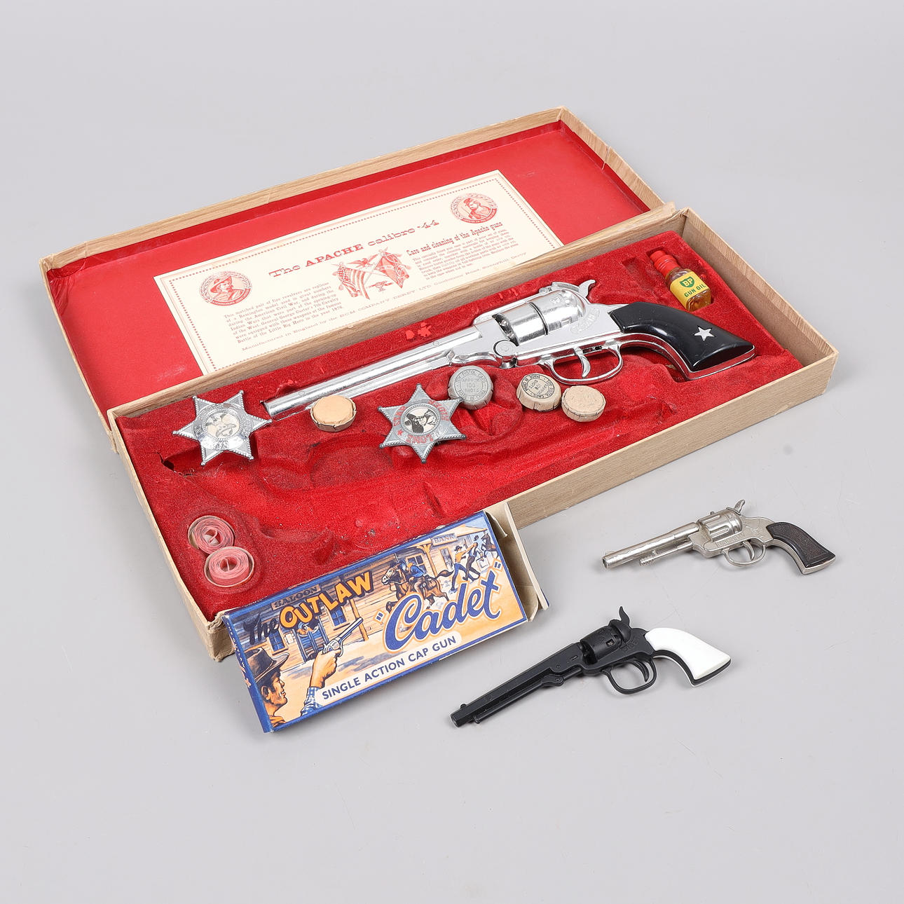 KNALLPULVERPISTOLER, 3 st, 1960-tal.