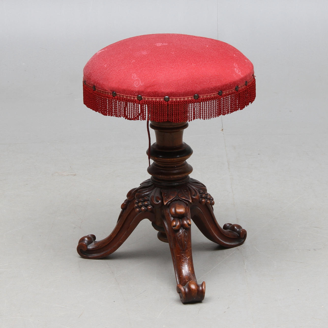 PIANOPALL, nyrokoko, 1800-talets slut.