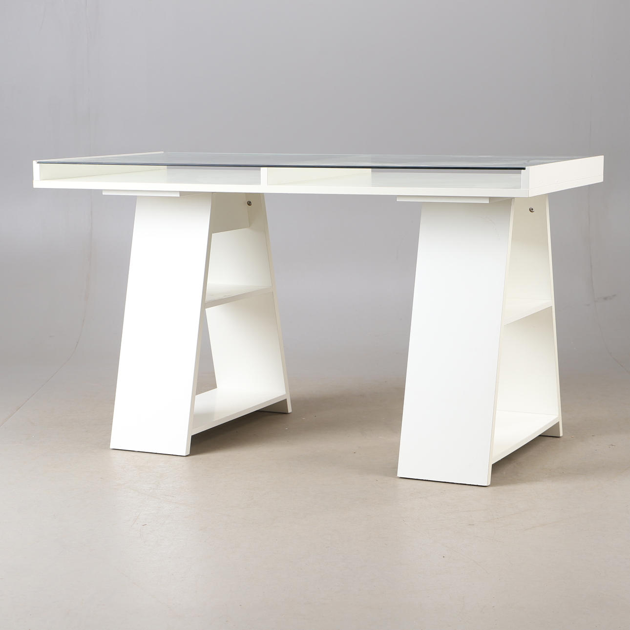 IKEA(イケア) ガラステーブル VIKA FAGERLID お 得 な 通販