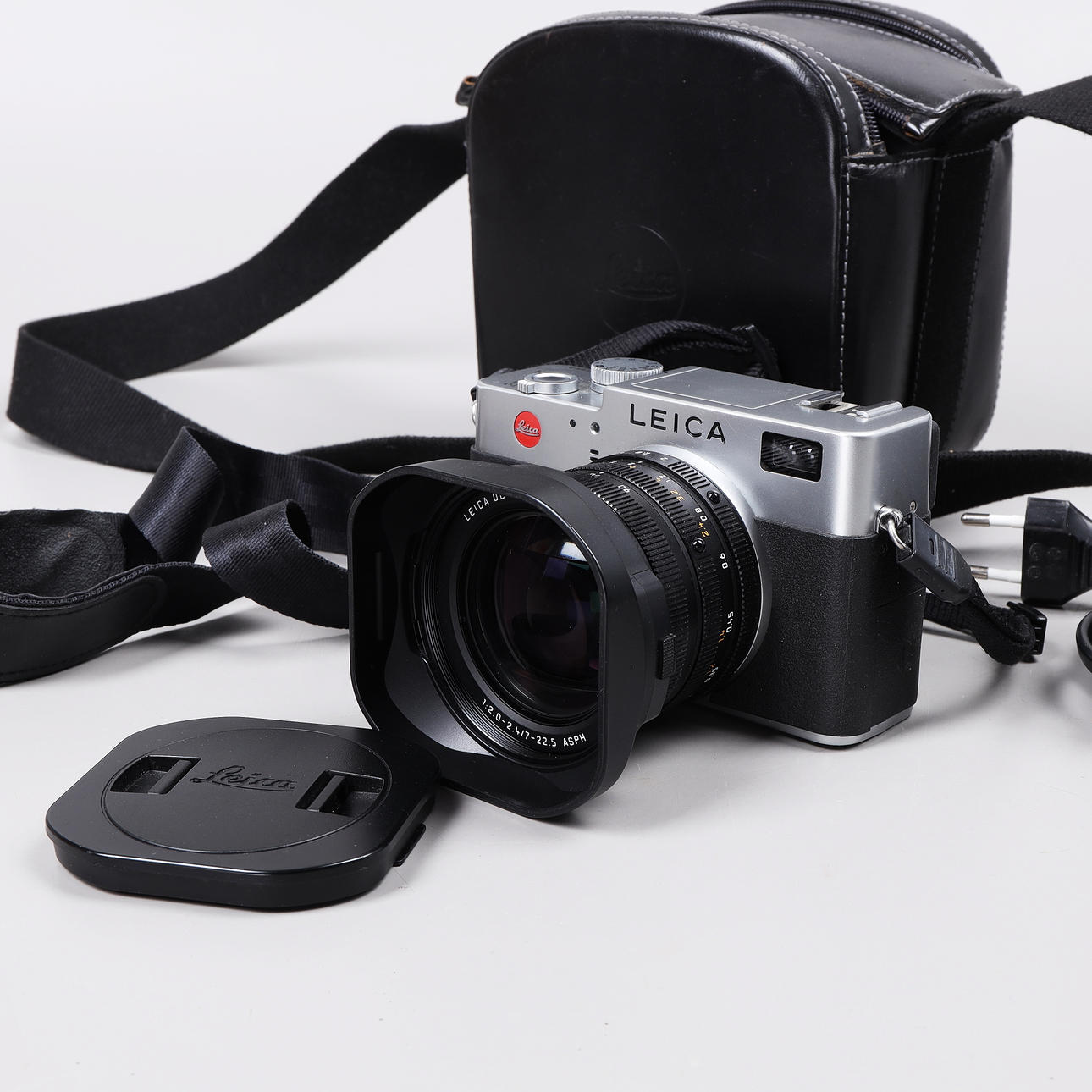 LEICA DIGILUX 2, cámara digital.