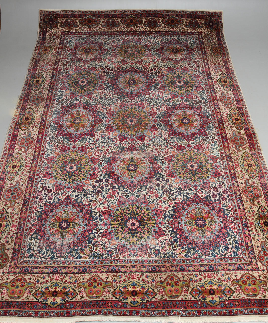 MATTA, orientalisk, ca 352 x 288 cm.